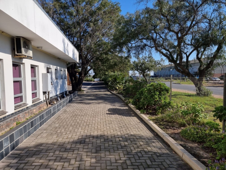 Commercial Property for Sale in Atlantis Industrial Western Cape